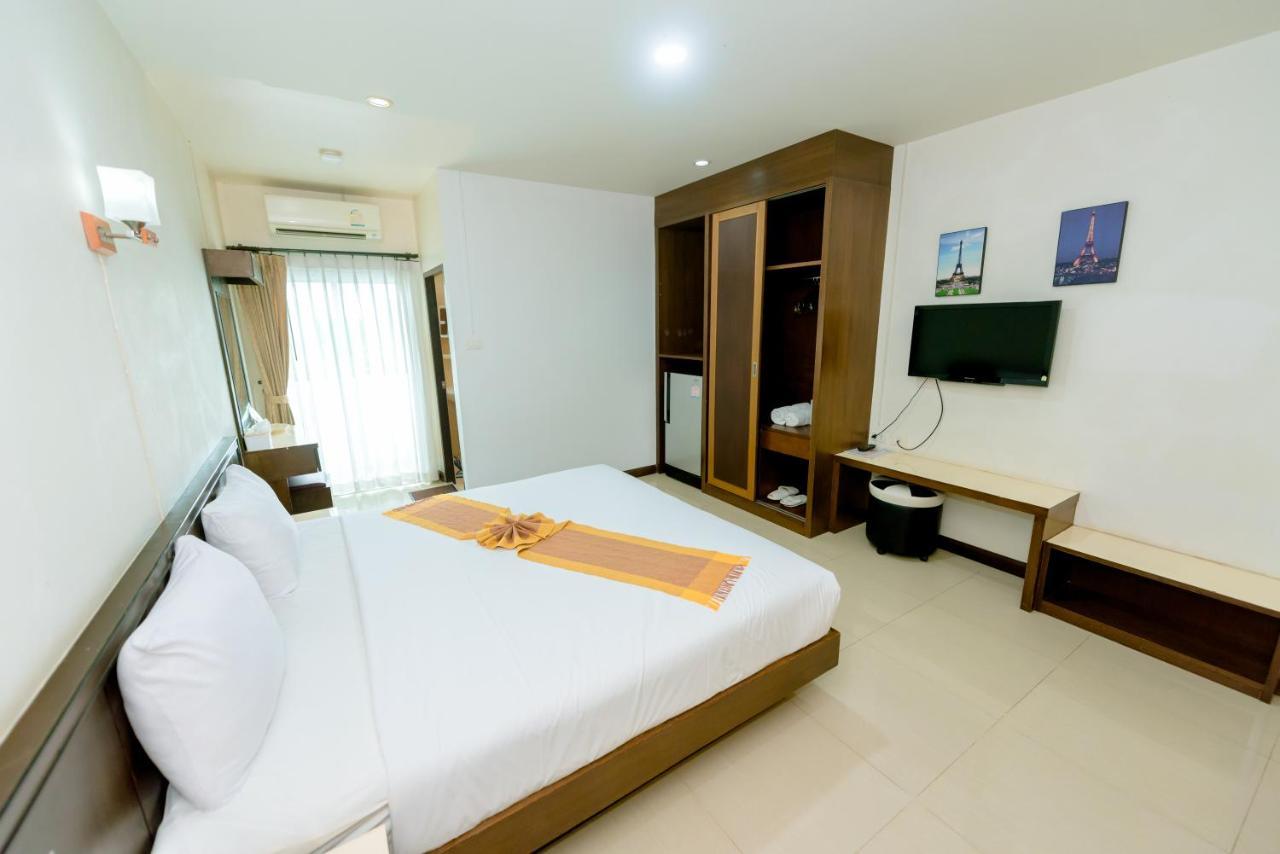 Bander Hotel Phu Khieo Exterior foto